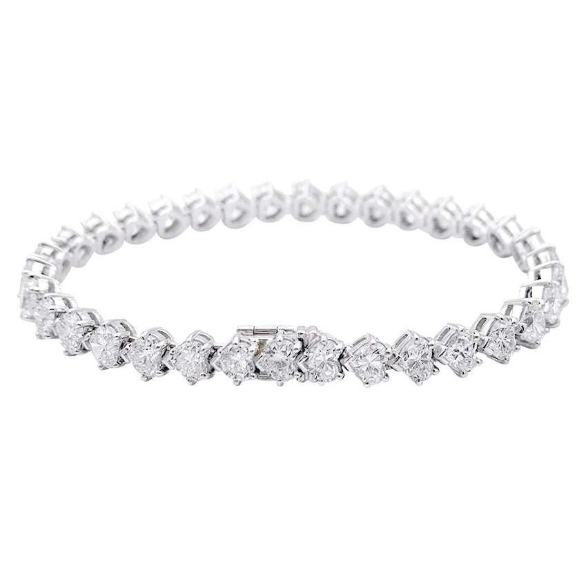 Bracelet Dubail Paris, diamants coeurs, platine. 2