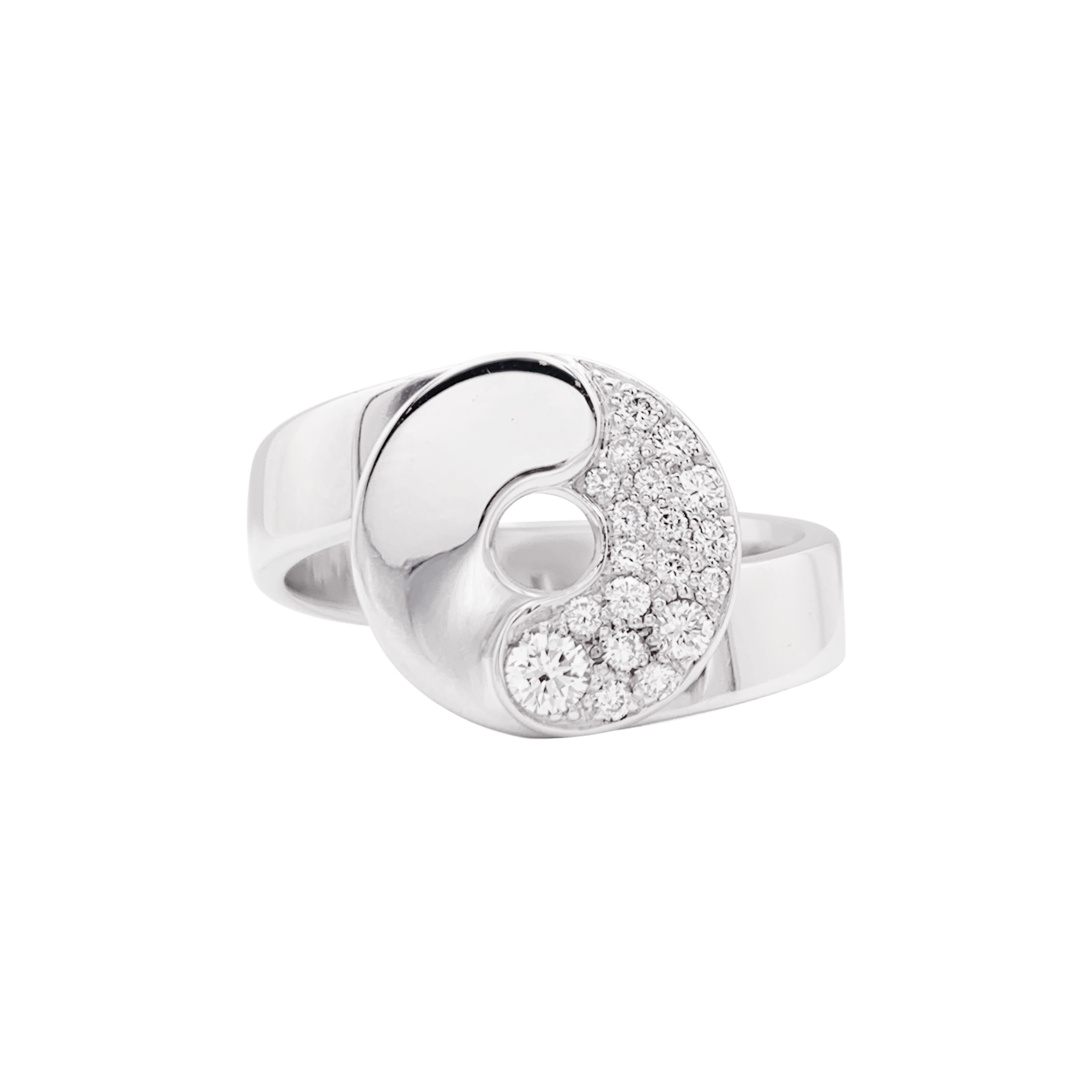 Bague Dinh Van, "Double Sens" en or blanc et diamants.  1