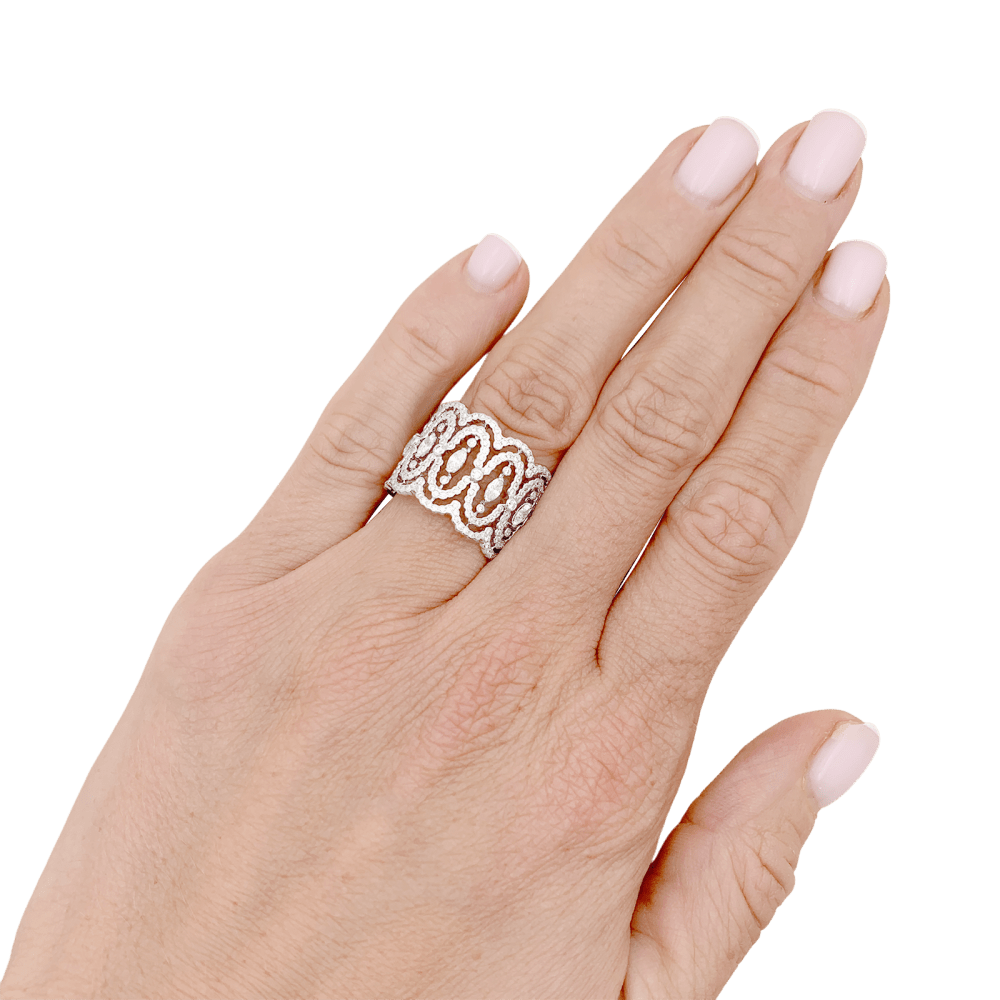 Bague Messika, "Arabesque", or blanc, diamants.  5