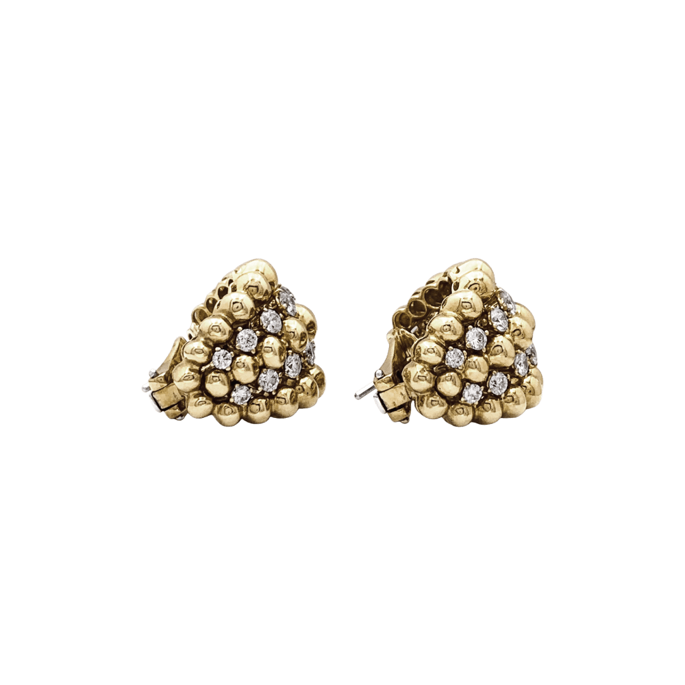Boucles d'oreilles Boucheron, "Grain de raisin" en or jaune et diamants.  3