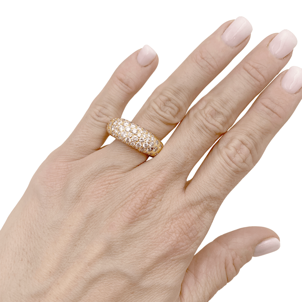 Bague Chaumet, "Grains de Caviar", or jaune et diamants.  8