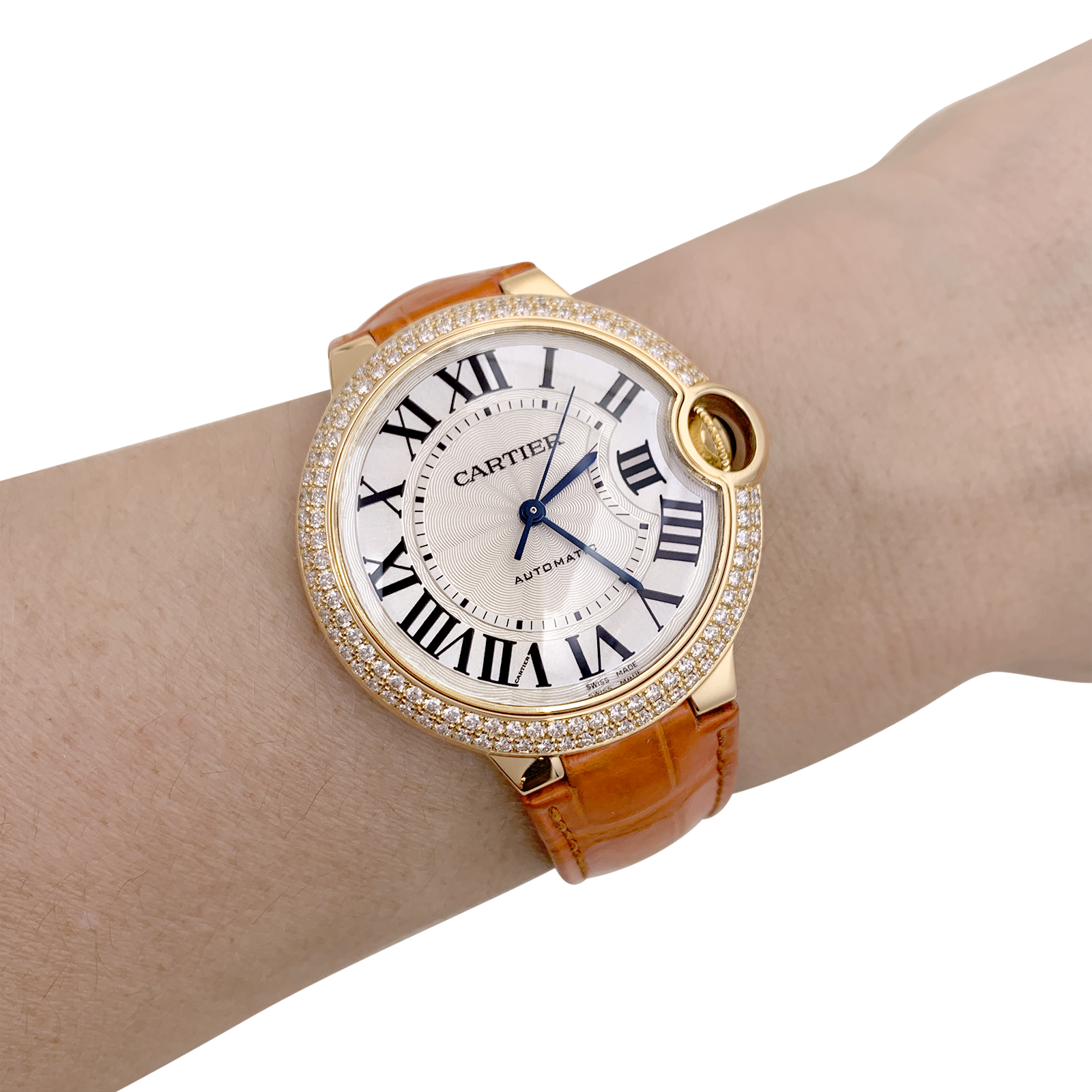 Montre Cartier "Ballon Bleu" or jaune, diamants, cuir. 6