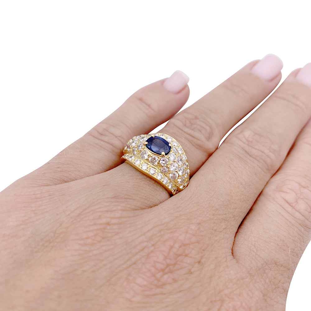 Bague or jaune, diamants et saphir. 7