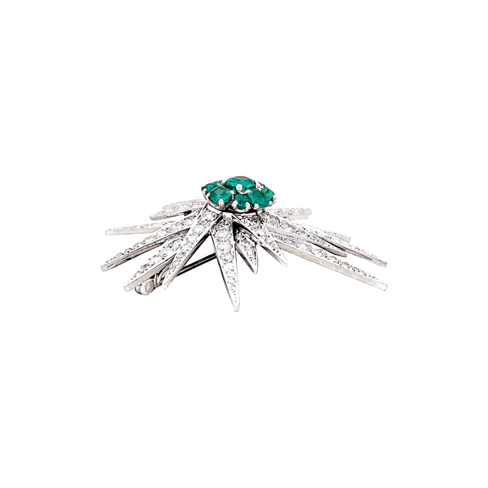 Broche "Étoile", or blanc, platine, émeraudes et diamants. 3