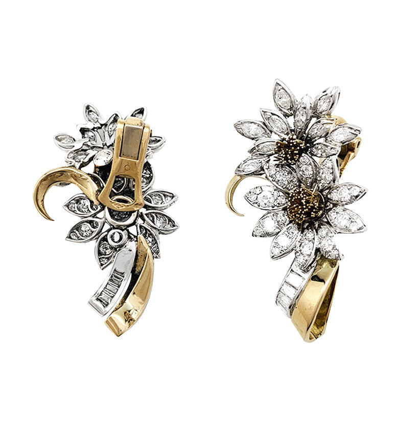 Boucles d'oreilles, "Edelweiss", en or jaune, platine et diamants. 2