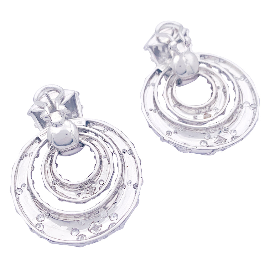 Boucles d’oreilles Repossi en or blanc, diamants. 6