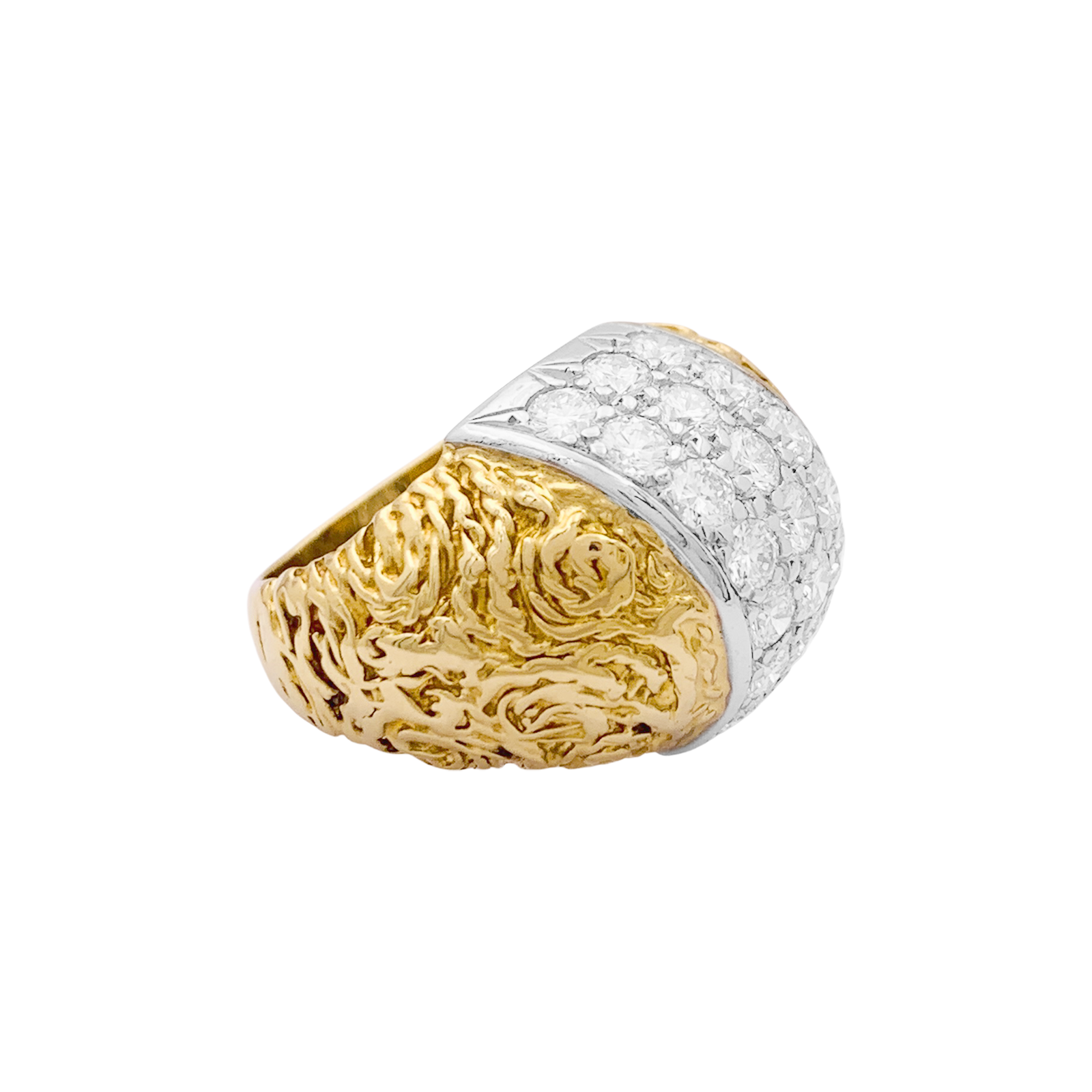 Bague deux tons d'or et diamants.  2