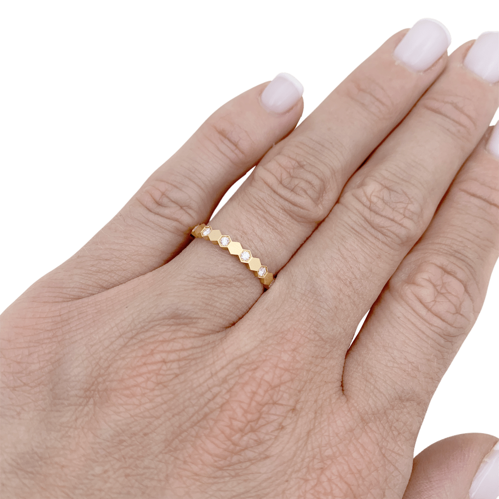Bague Chaumet, "Bee de Chaumet", or rose, diamants. 6