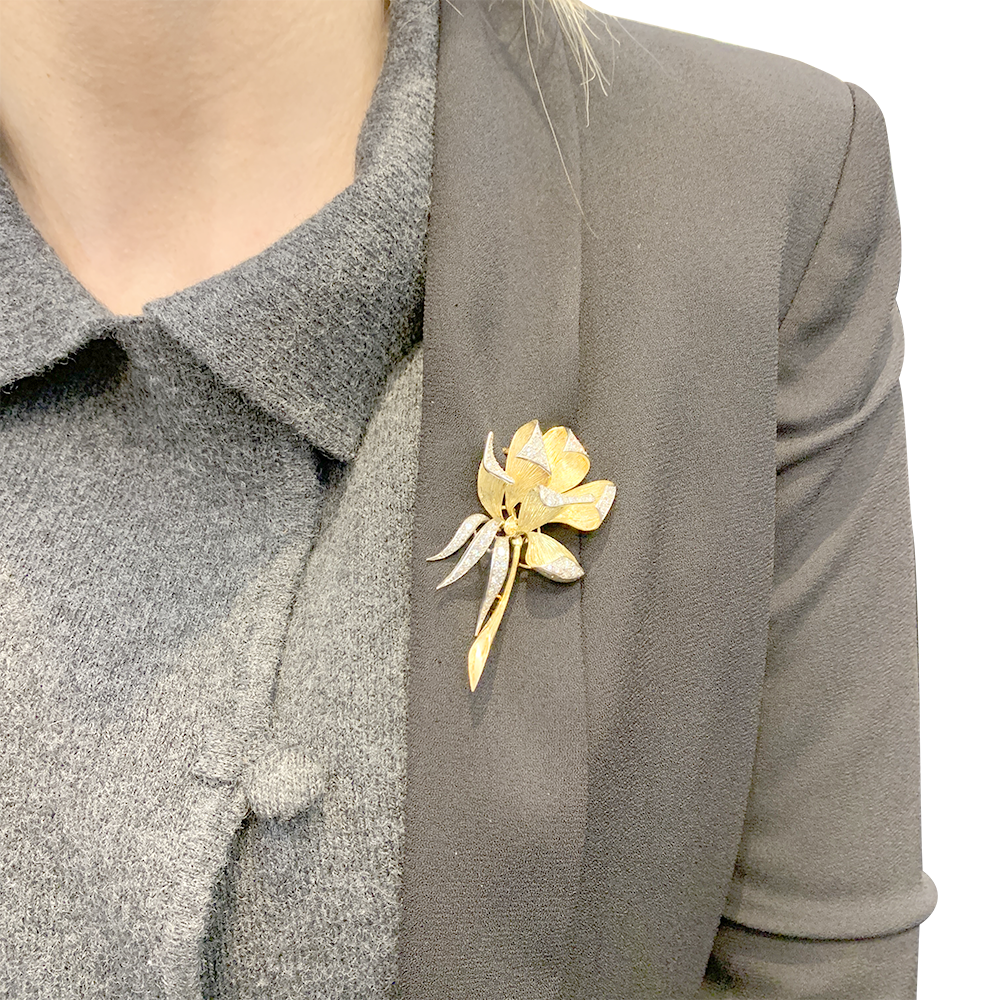 Broche vintage, "Iris", or jaune, platine, diamants. 5
