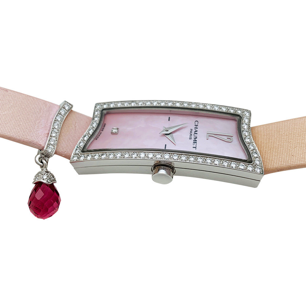 Montre Chaumet Frisson en or blanc, diamants et nacre rose 2