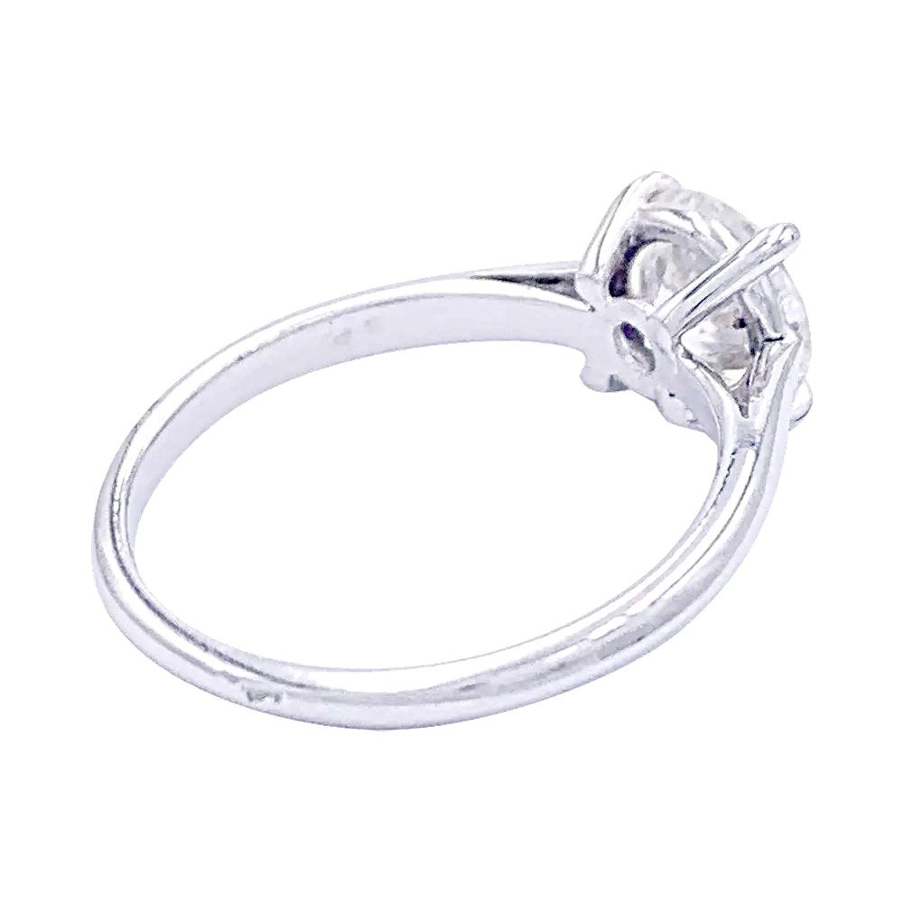 Bague solitaire en or blanc, diamant 1,36 carat. 3