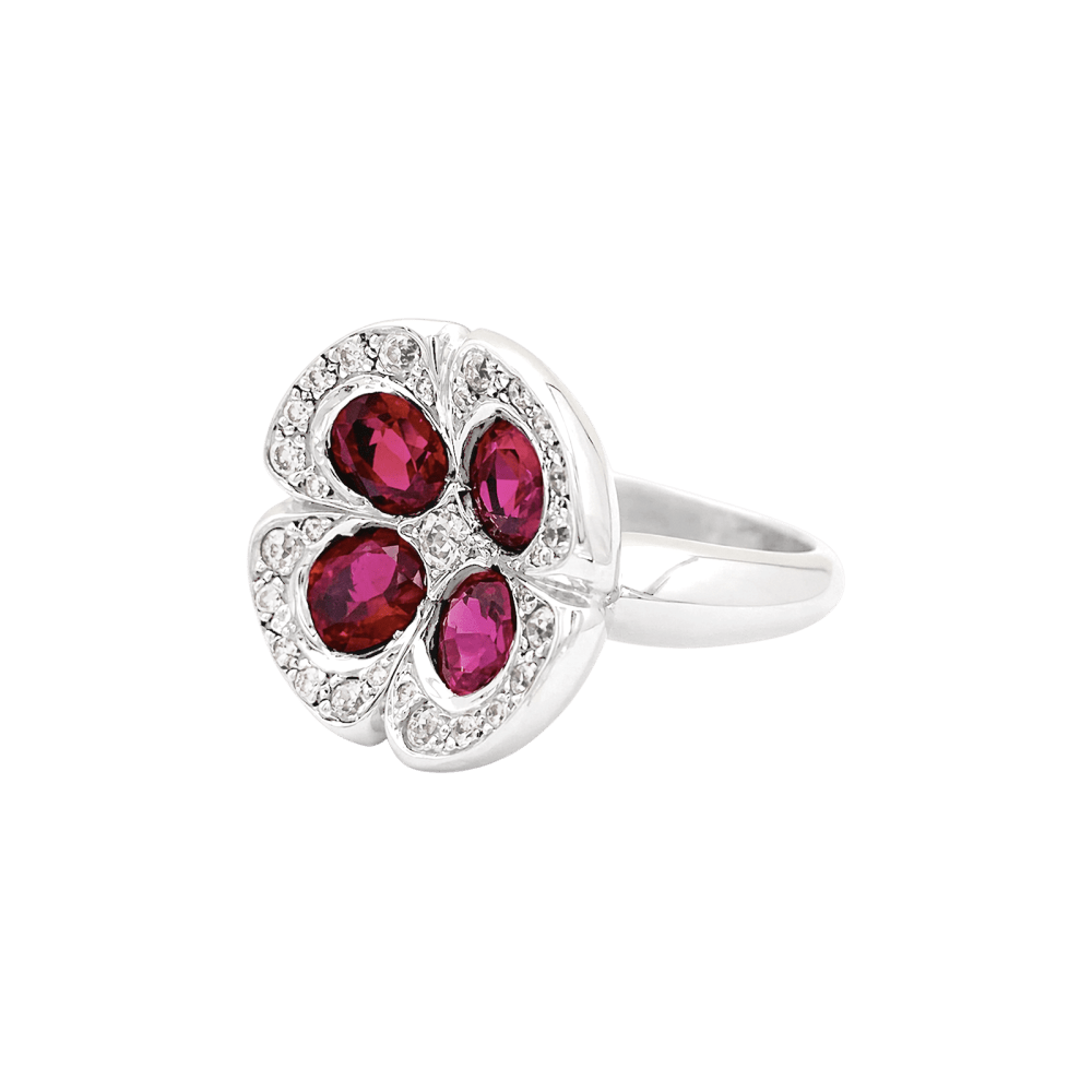 Bague "Fleur", or blanc, rubis synthétiques et diamants.  3