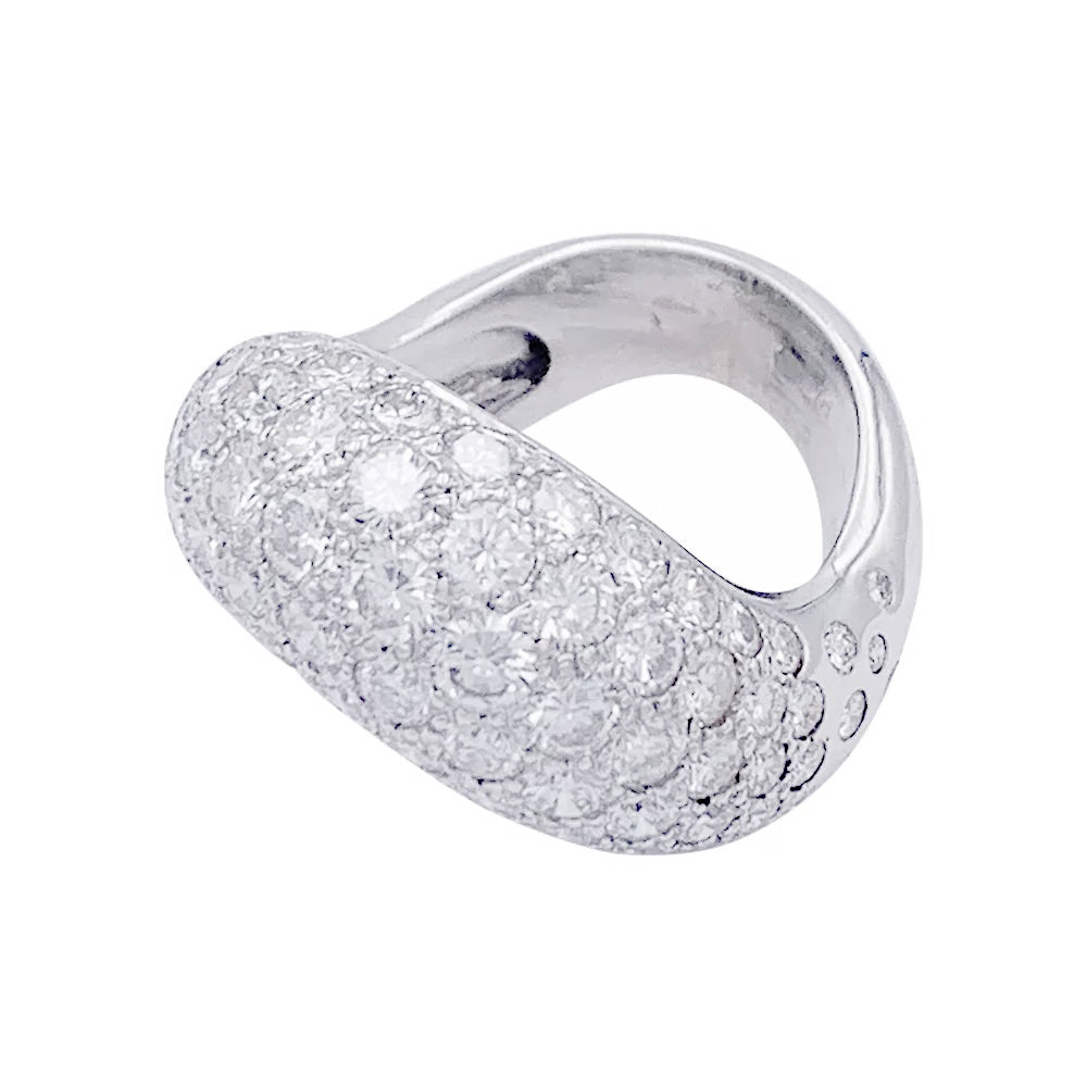 Bague Fred, "Mouvementée", or blanc, diamants. 1