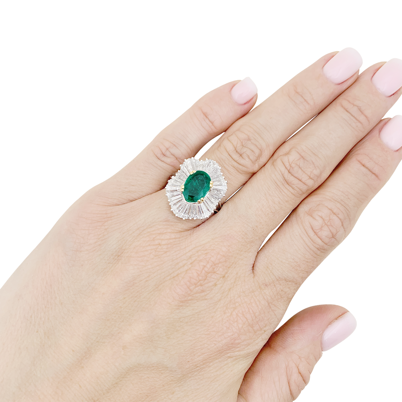Bague "Jupe" platine, or jaune, diamants, émeraude. 6