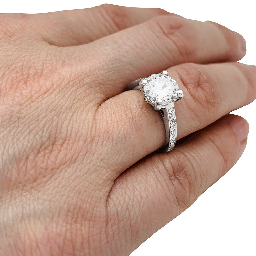 Bague platine avec diamant de 2,02 carats - Certificat HRD 10