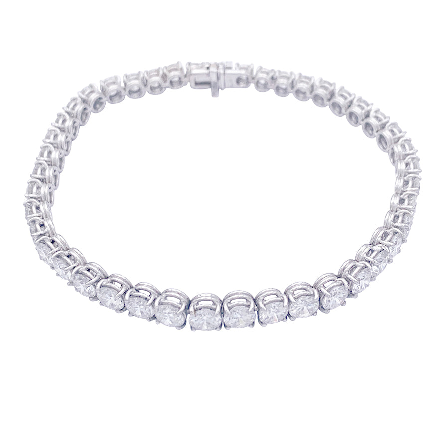 Bracelet or blanc et diamants. 3