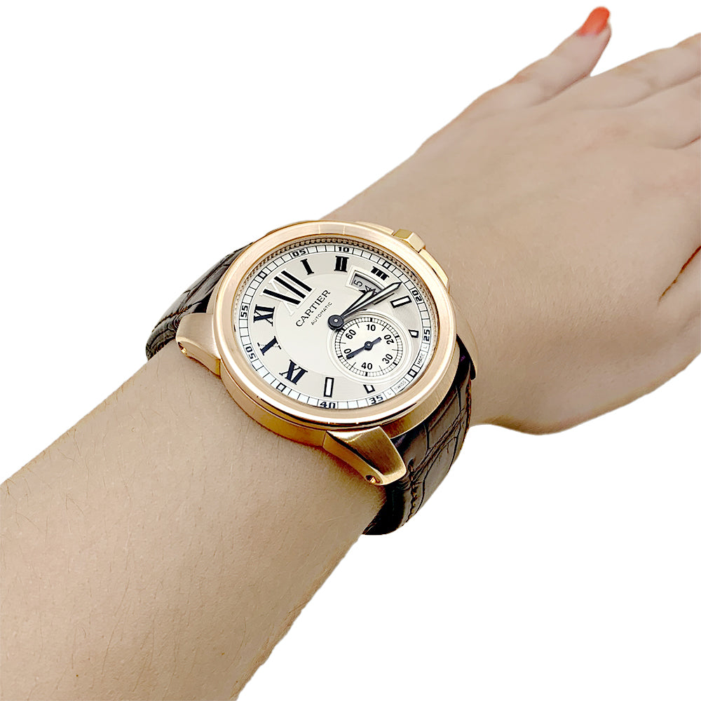 Montre Cartier, "Calibre de Cartier", or rose, cuir. 6