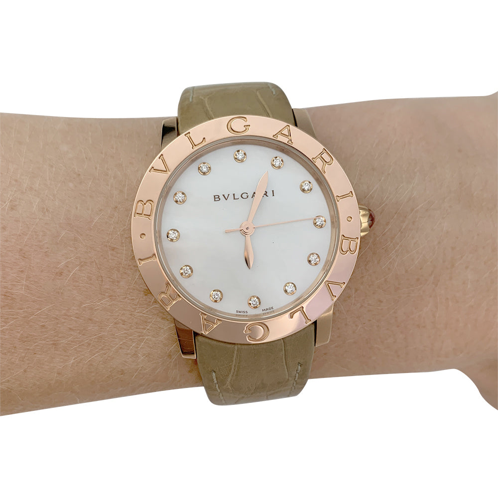 Montre Bulgari, modele "BB33"en or rose 2