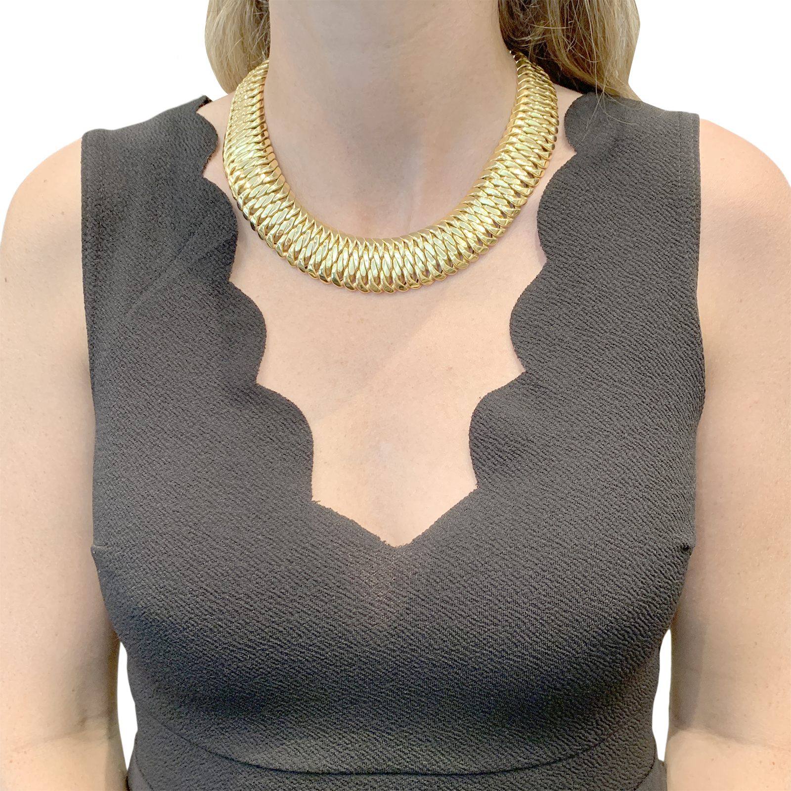 Collier en or jaune, maille américaine. 6