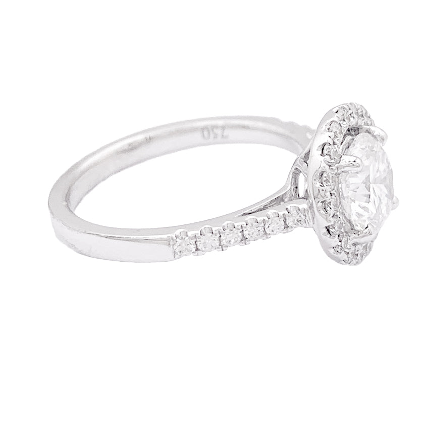 Bague diamant 1,26 ct à entourage, or blanc. 2