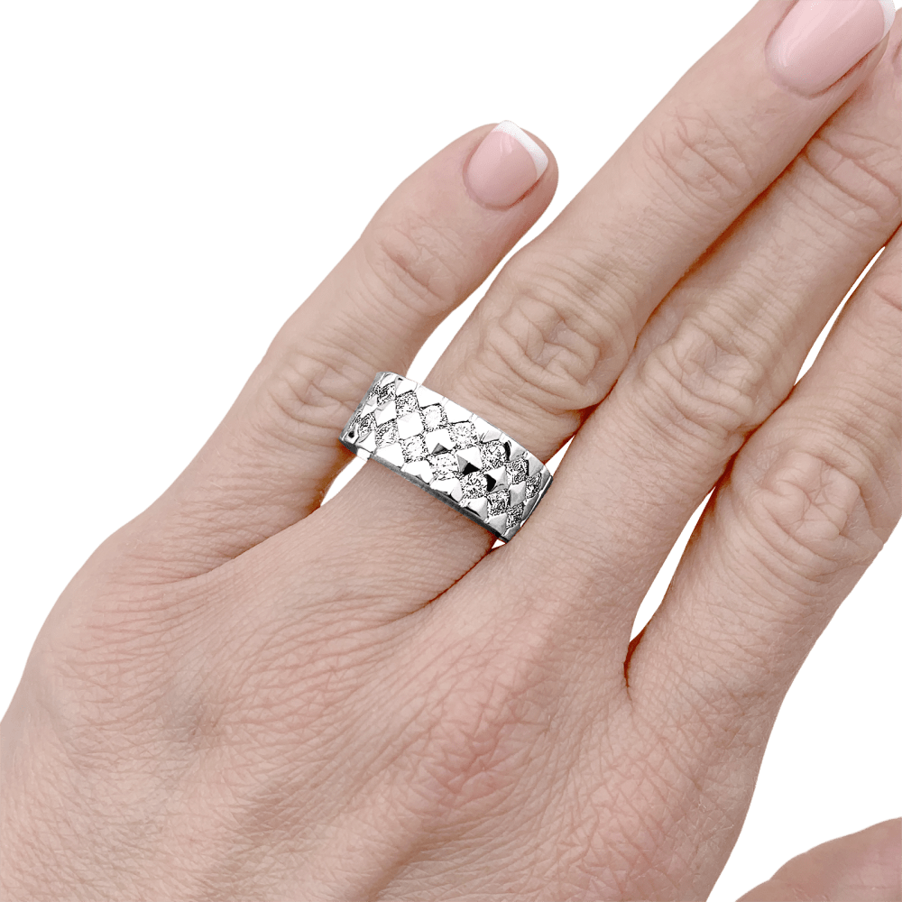 Bague Boucheron, or blanc et diamants.  5
