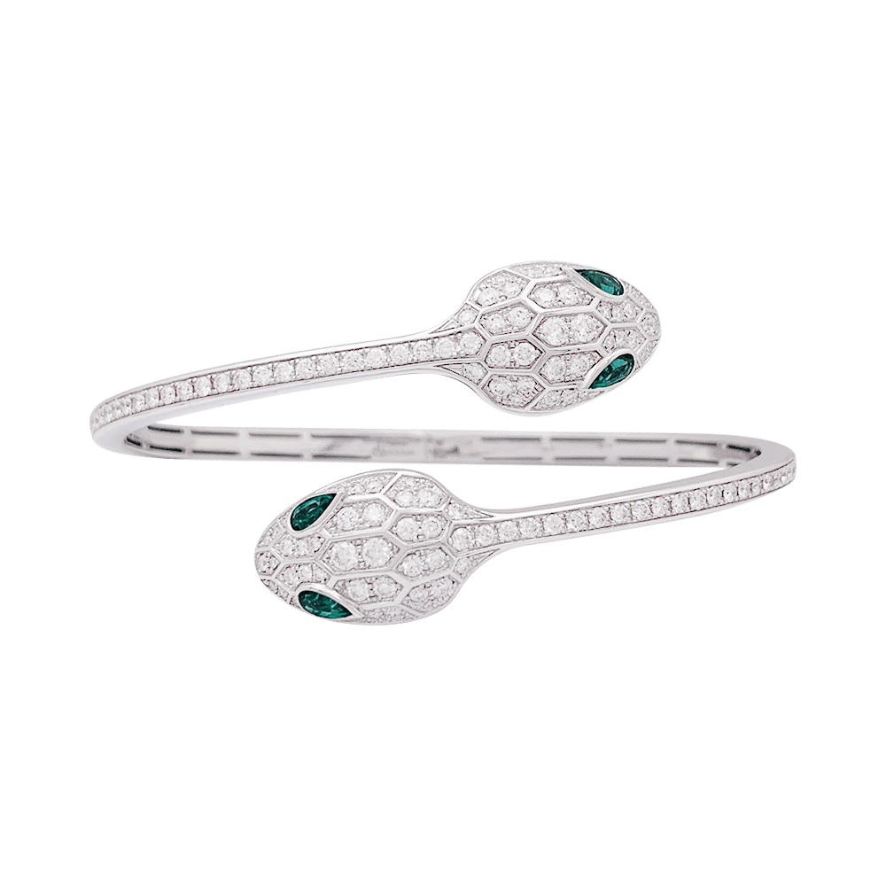 Bracelet Bulgari "Serpenti Seduttori" or blanc, diamants, émeraudes. 3