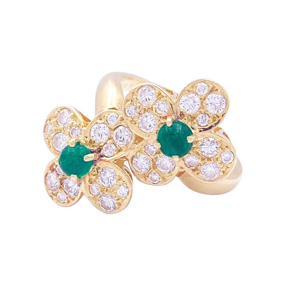 Bague Van Cleef & Arpels, "Fleurette", en or jaune, diamants et émeraudes. 3
