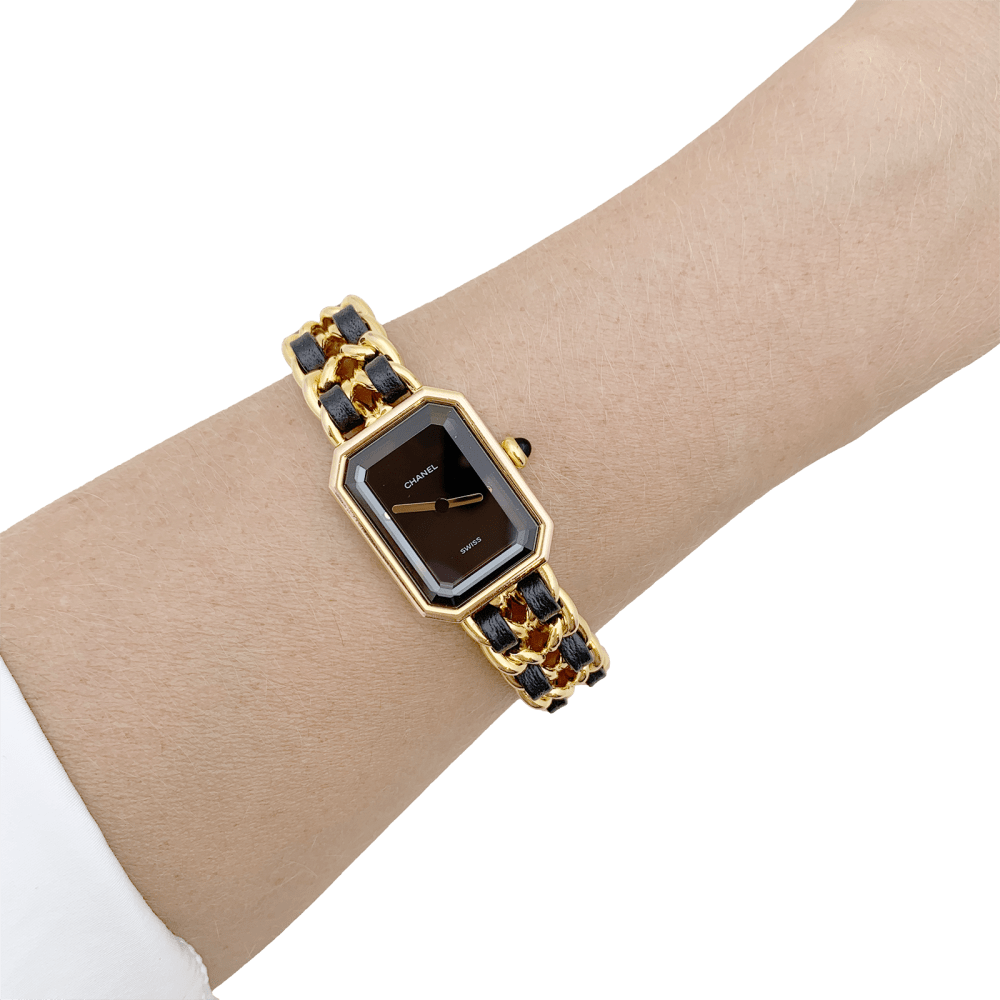Montre Chanel, "Première", plaqué or, cuir.  6