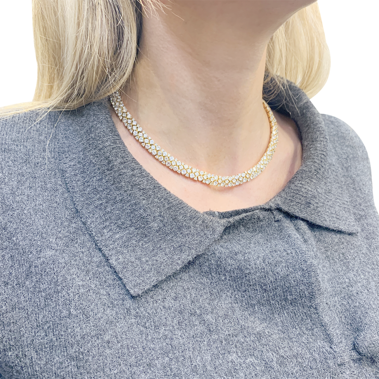 Collier "Rivière" or jaune, diamants. 8