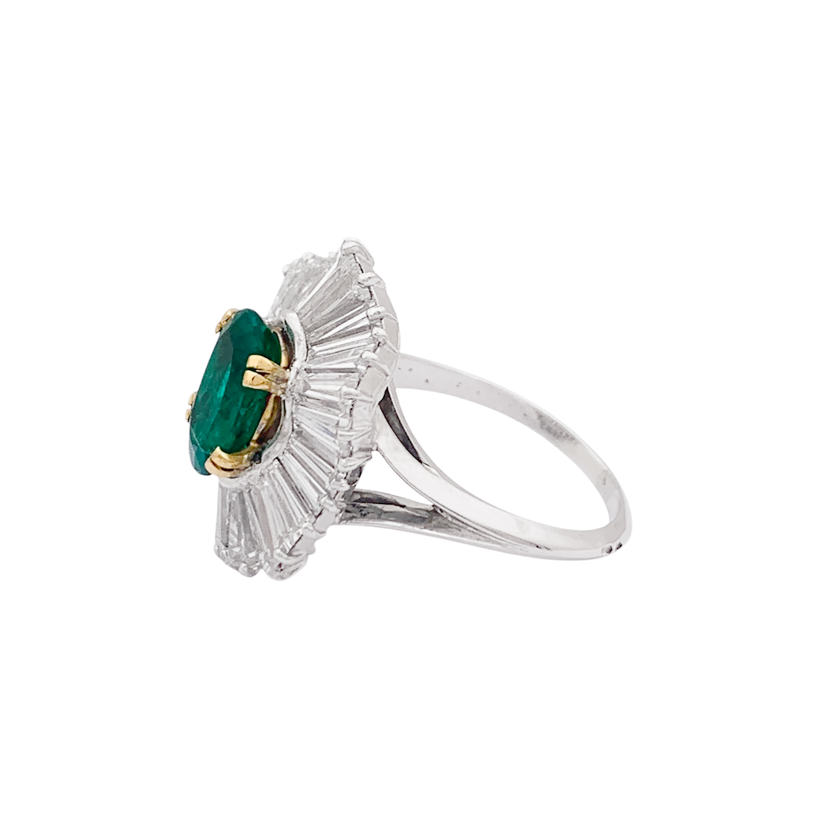 Bague "Jupe" platine, or jaune, diamants, émeraude. 4