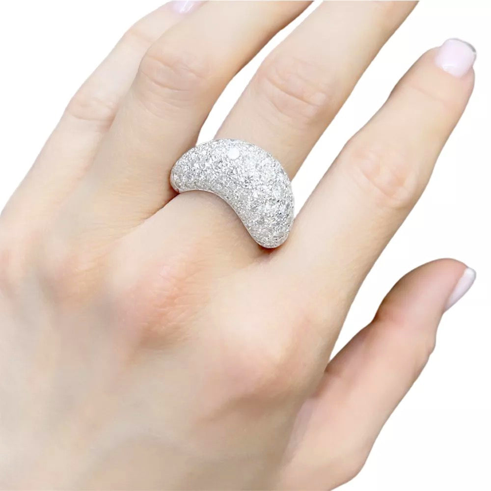 Bague Fred, "Mouvementée", or blanc, diamants. 6