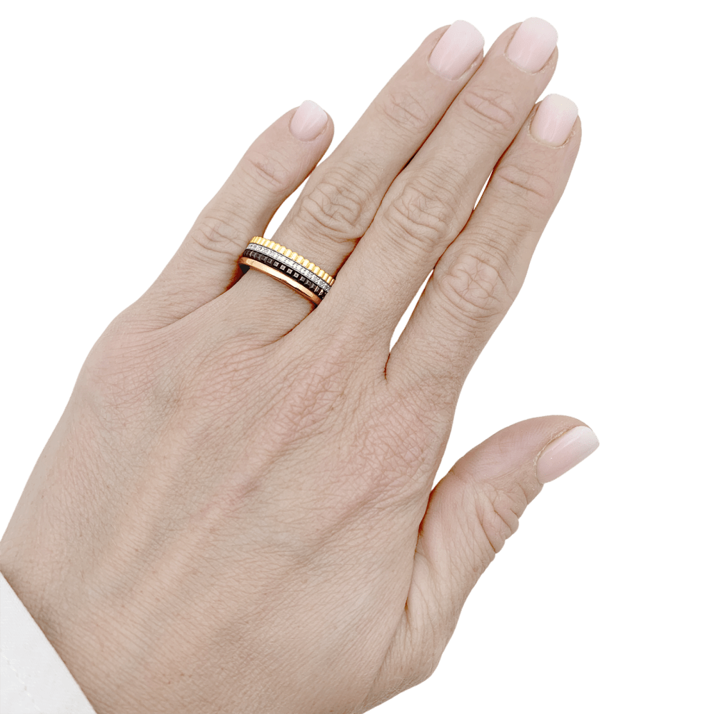 Bague Boucheron,"Quatre Classique Small", trois tons d'or, PVD marron et diamants.   7