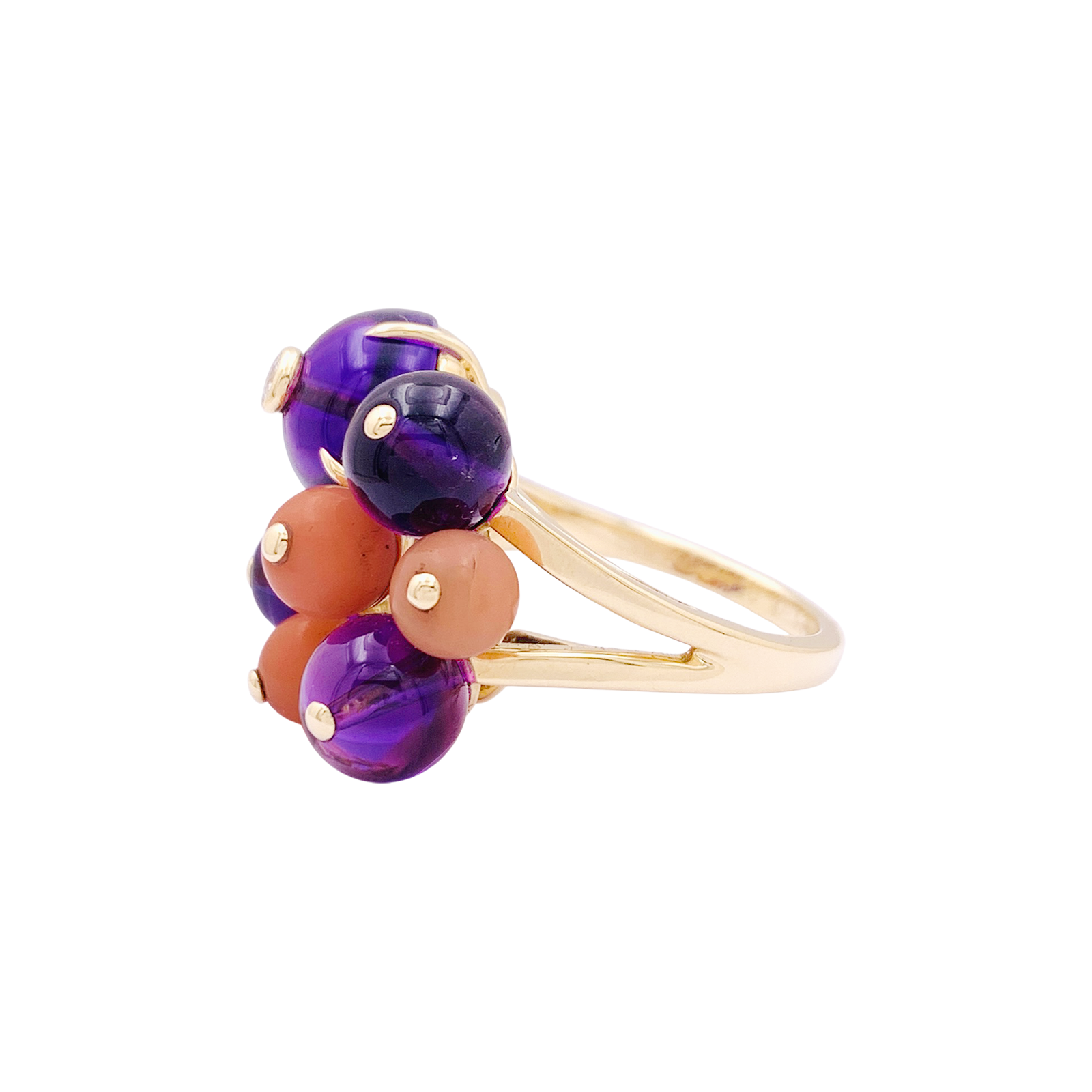Bague Cartier, "Délices de Goa", or jaune, diamant, corail, améthystes. 4