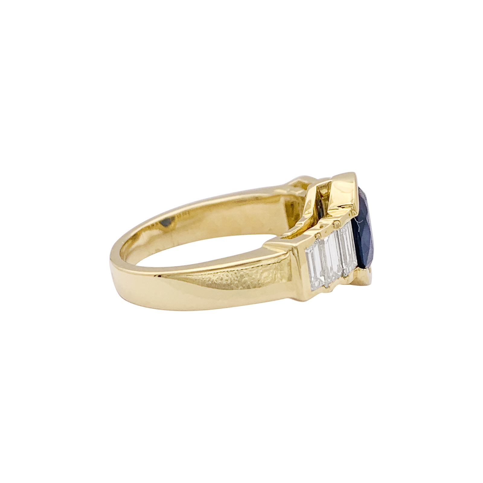 Bague Mellerio en or jaune saphir et diamants. 4