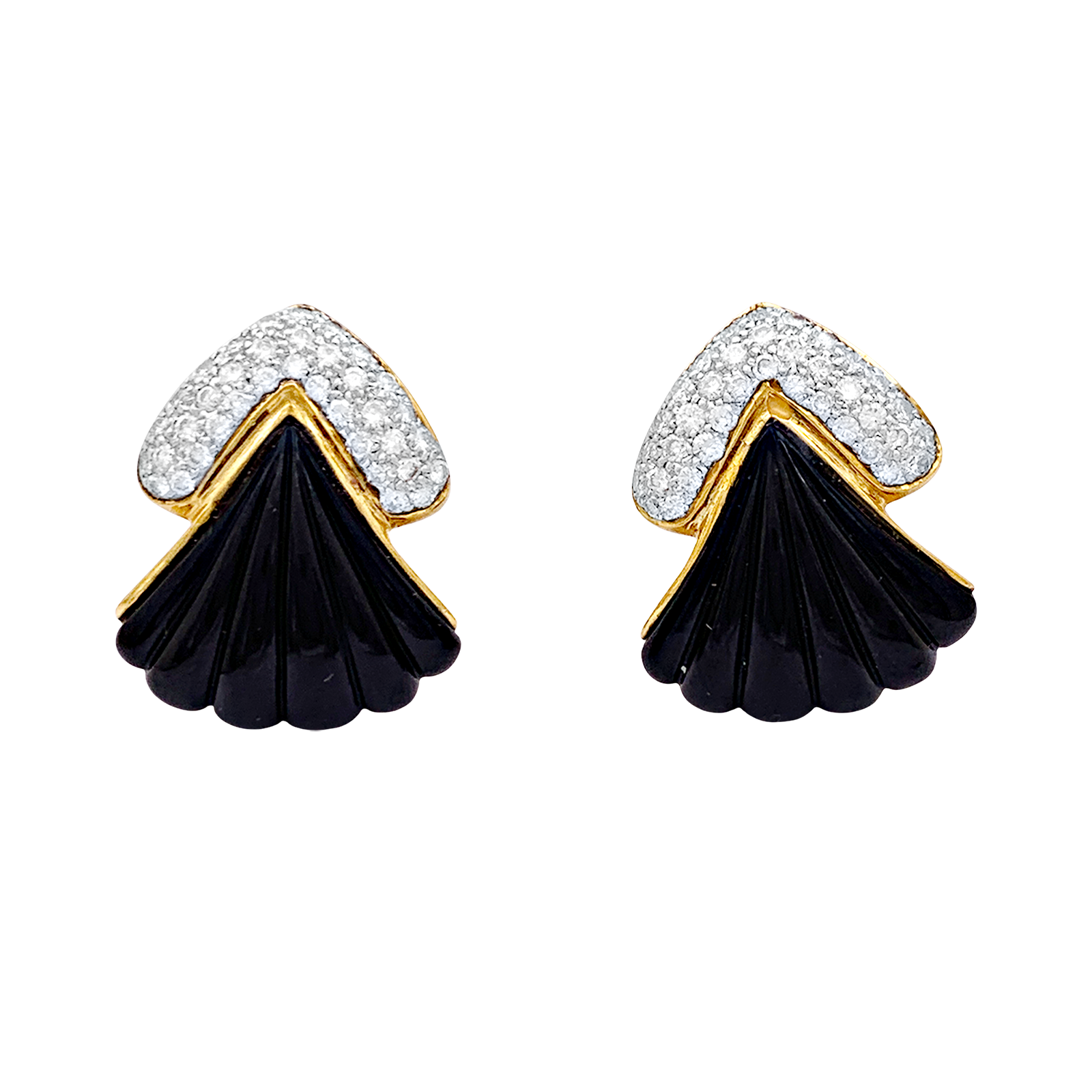 Clips d'oreilles vintage, or jaune, onyx, diamants.  1