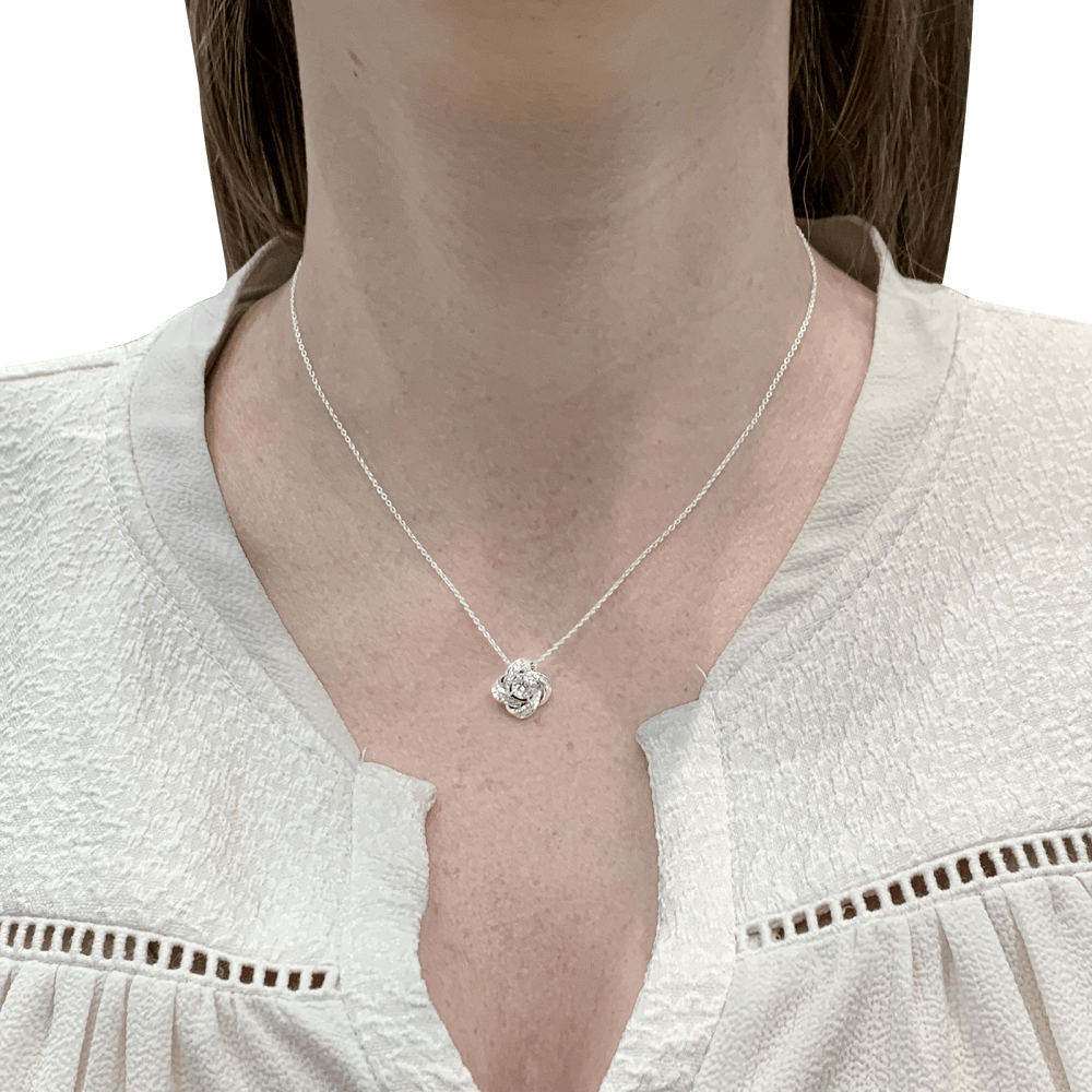 Collier Boucheron, « Ava Pivoine », or blanc, diamants. 5