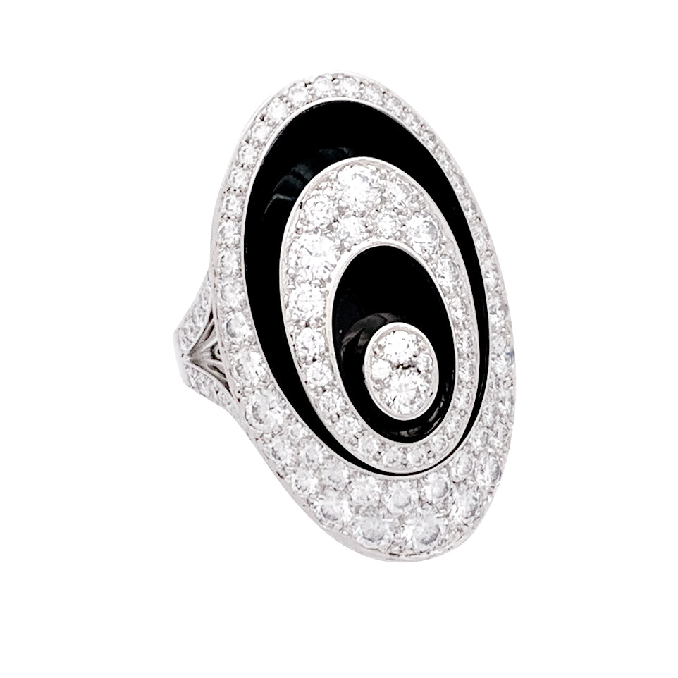 Bague Cartier, "Hypnose", or blanc, diamants, céramique noire. 2