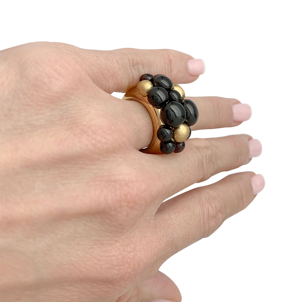 Bague Pomellato, "Mora", or jaune, grenats. 7