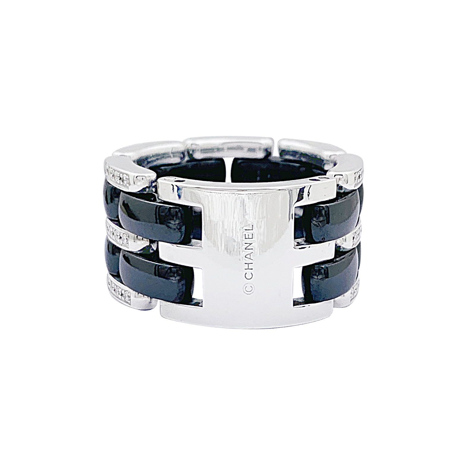 Bague Chanel,"Ultra", en or blanc, céramique noire et diamants. 5