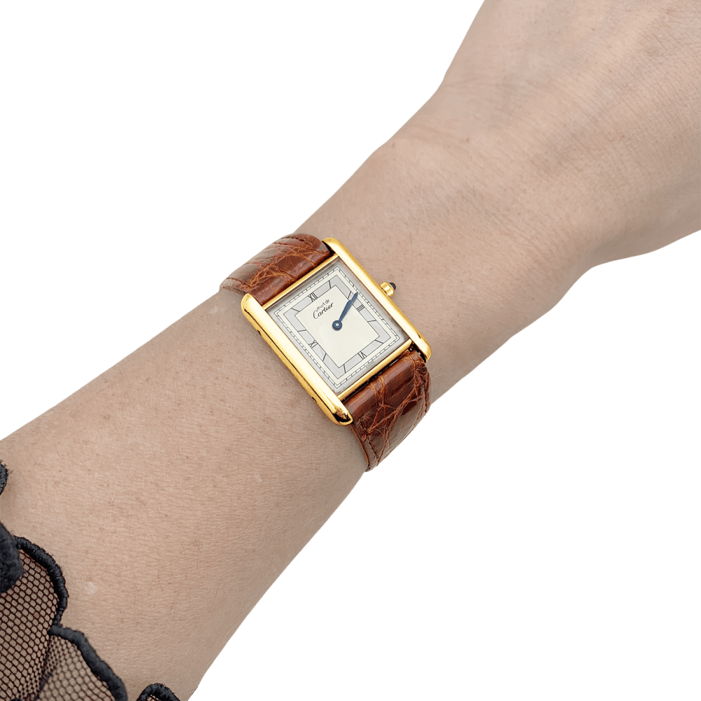 Montre Cartier, "Tank Must", argent plaqué or, cuir.  5