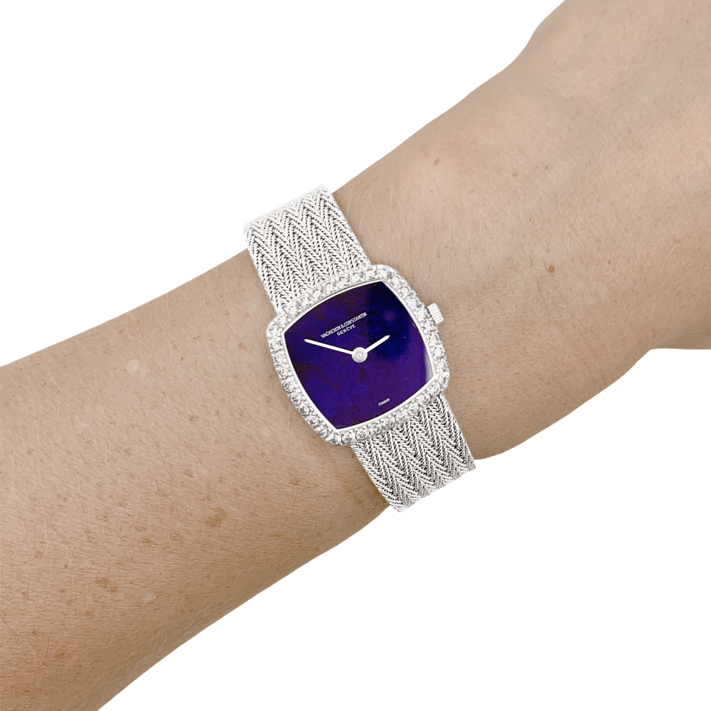 Montre Femme Vacheron Constantin, or blanc et diamants.  6