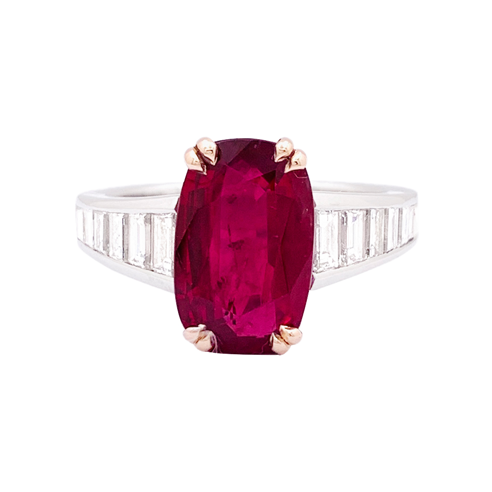Bague Manalys, en or diamants et rubis.