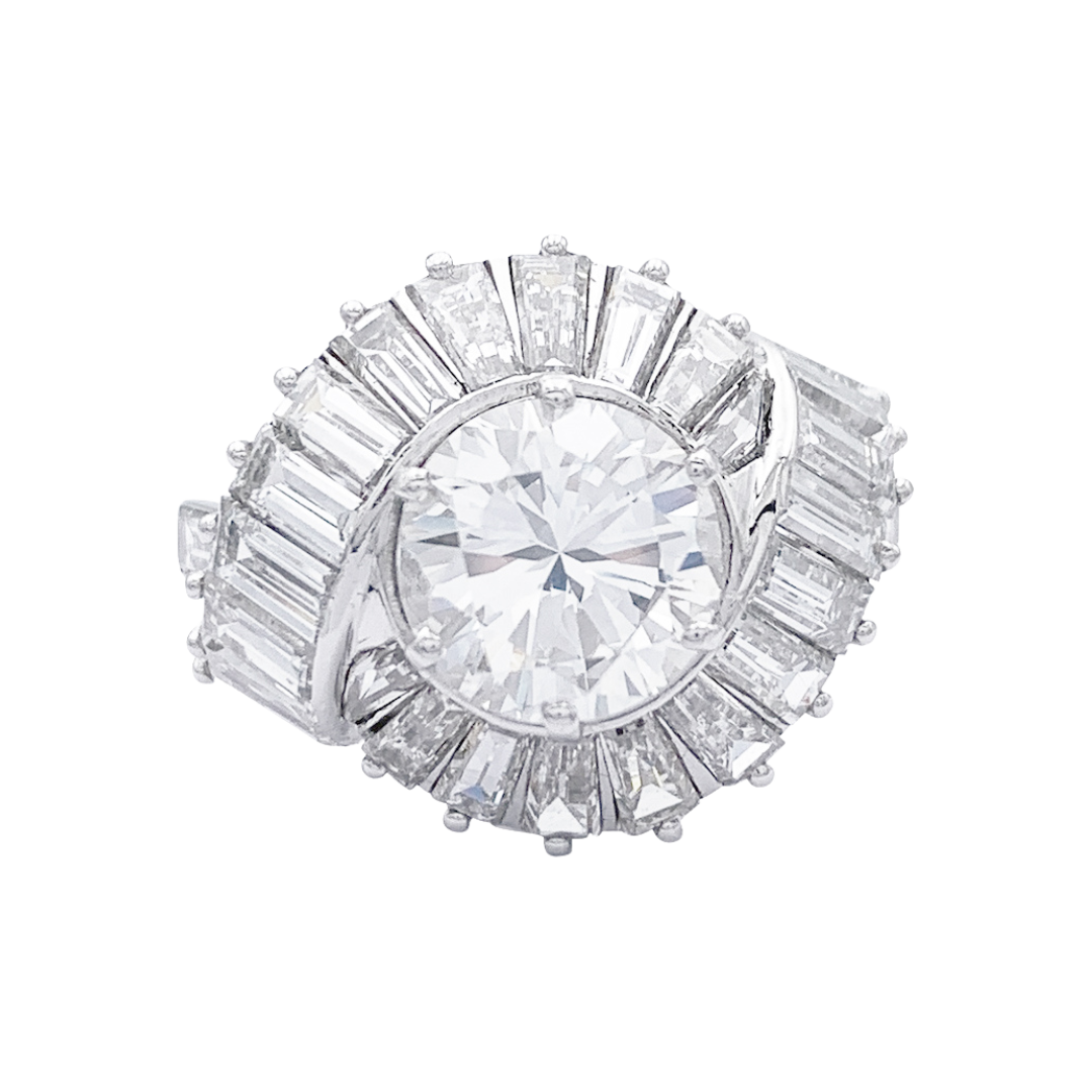 Platinum ring with 2.51 ct baguette-shaped diamond.