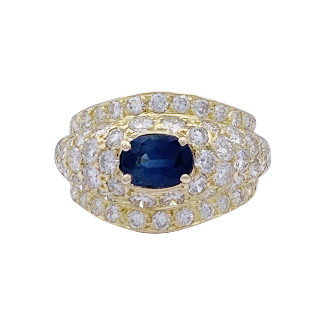 Bague or jaune, diamants et saphir.