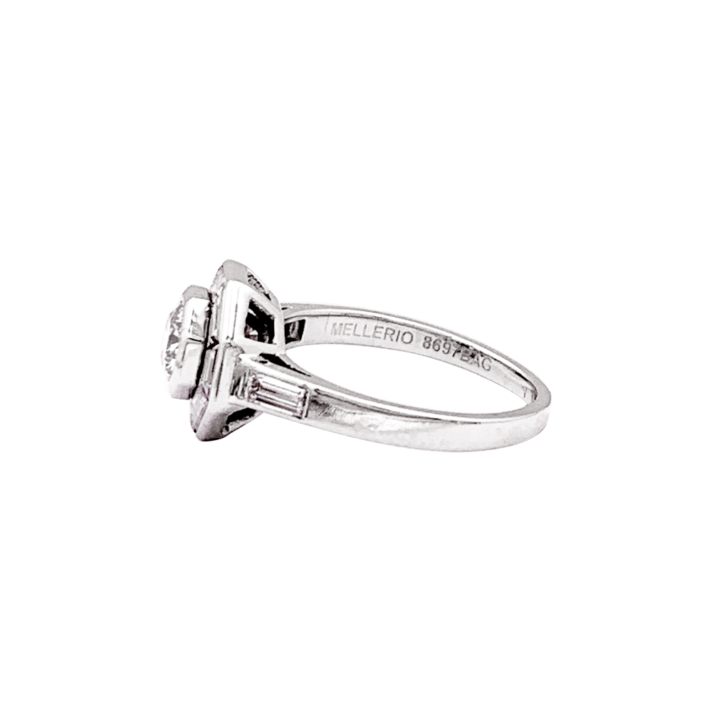 Bague Mellerio en platine et diamants.  5