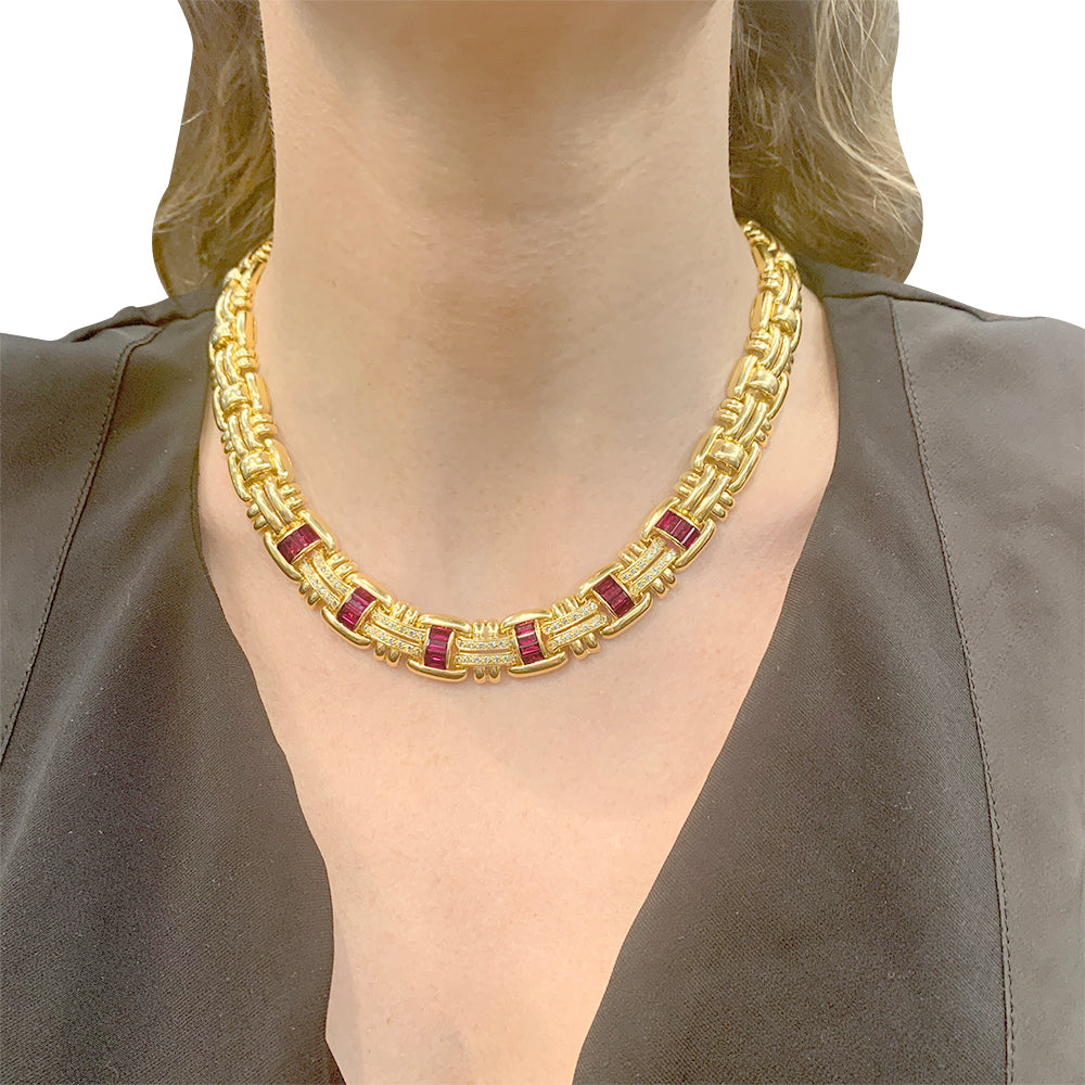 Collier Wempé en or jaune serti de rubis et de diamants. 6