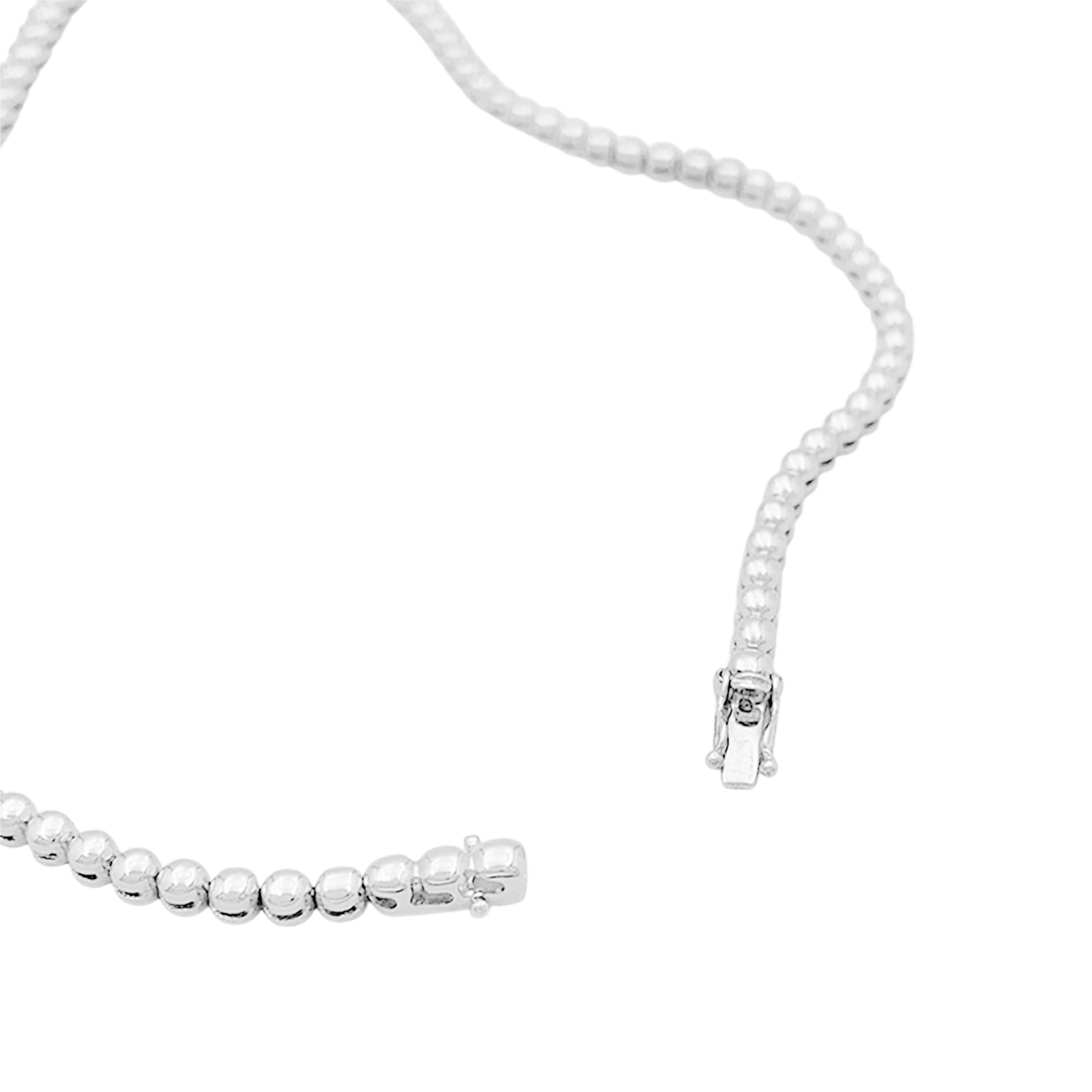 Collier rivière diamants, or blanc. 4