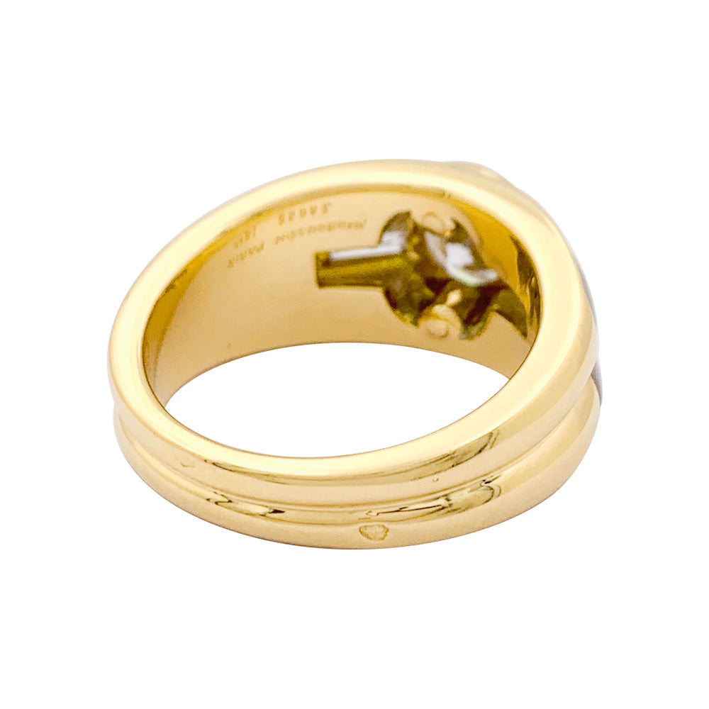 Bague Mauboussin "Nadia" or jaune, diamant, nacre. 2