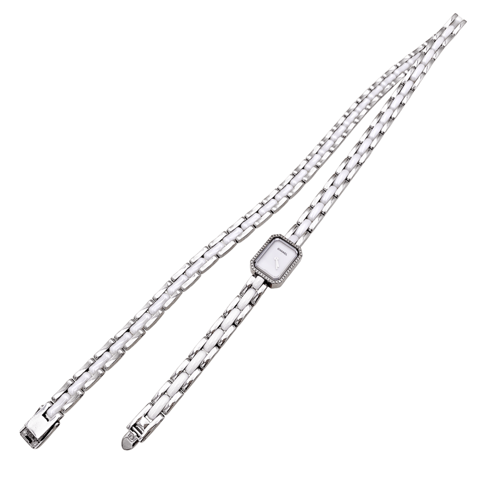 Montre Chanel, "Première", céramique blanche et diamants. 2