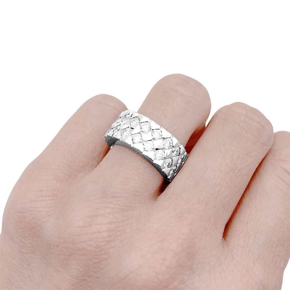 Bague Boucheron, or blanc et diamants.  6